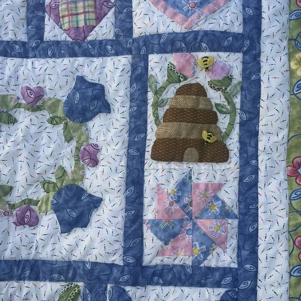 Amy’s Sampler Original Brandywine Design Quilt Multicolor 41” Tall Cottage Core